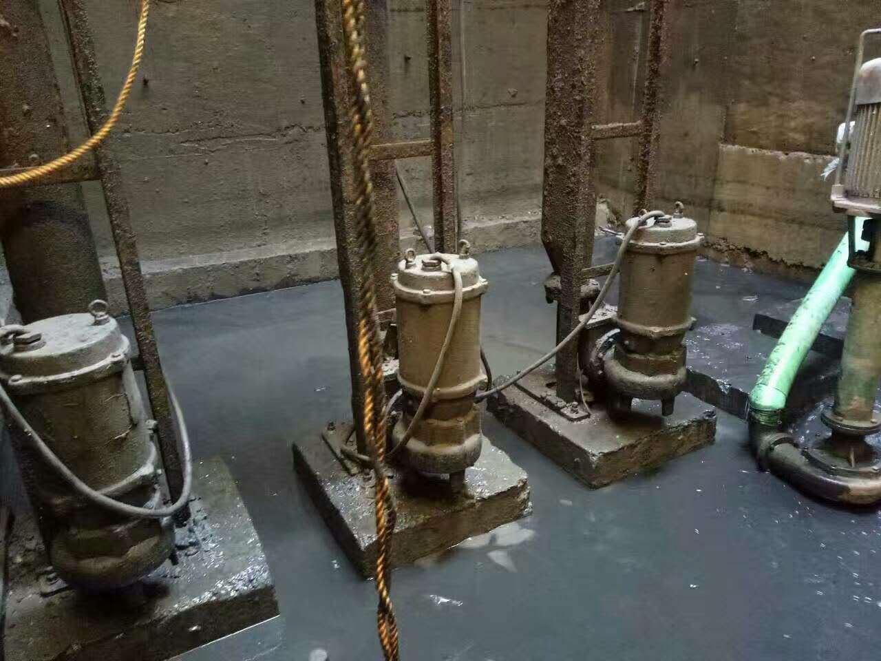 曲水污水池清理