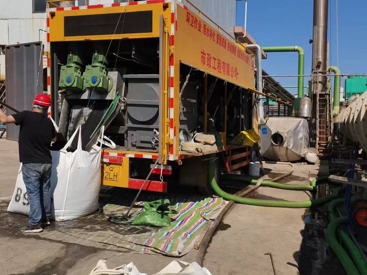 曲水淤泥压干处理